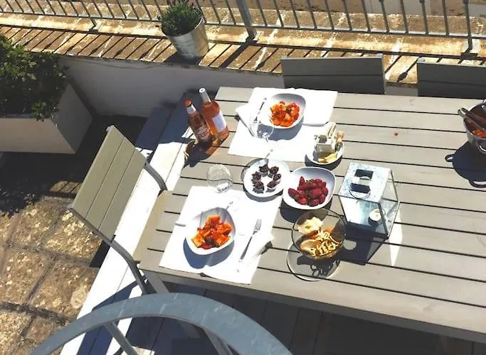 Casa Liberta Spacious White Scandidesign *