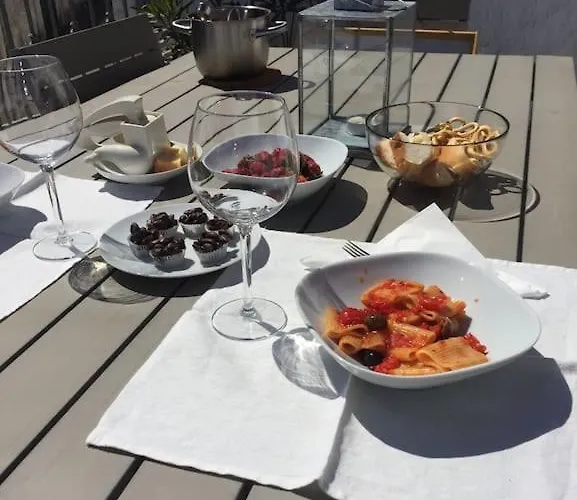 아파트 Casa Liberta Spacious White Scandidesign 오스투니